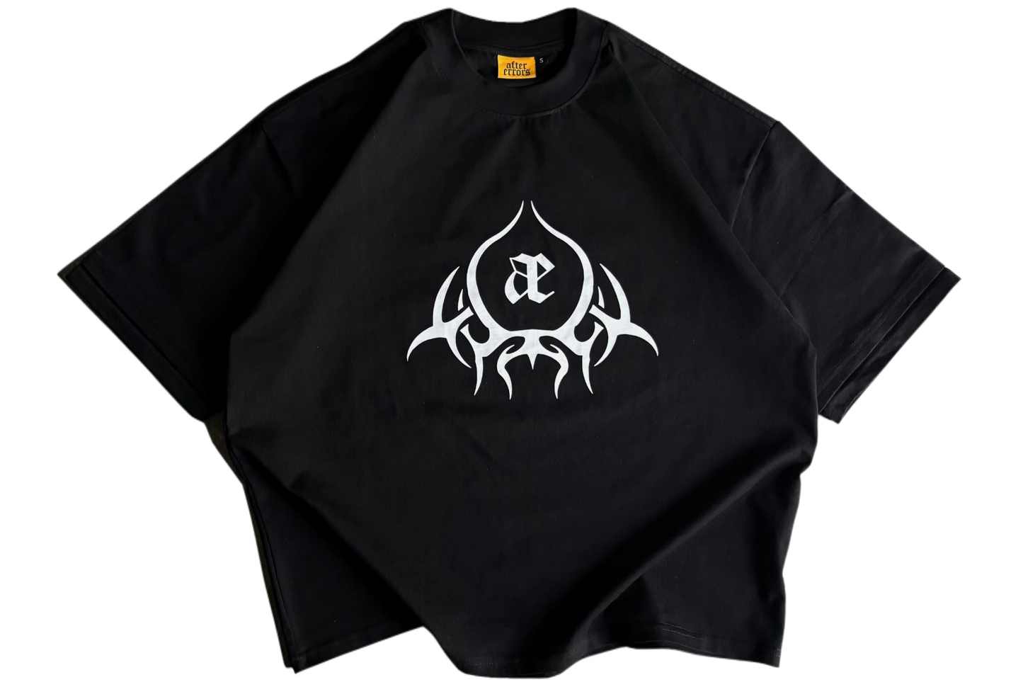 TRIBAL TEE