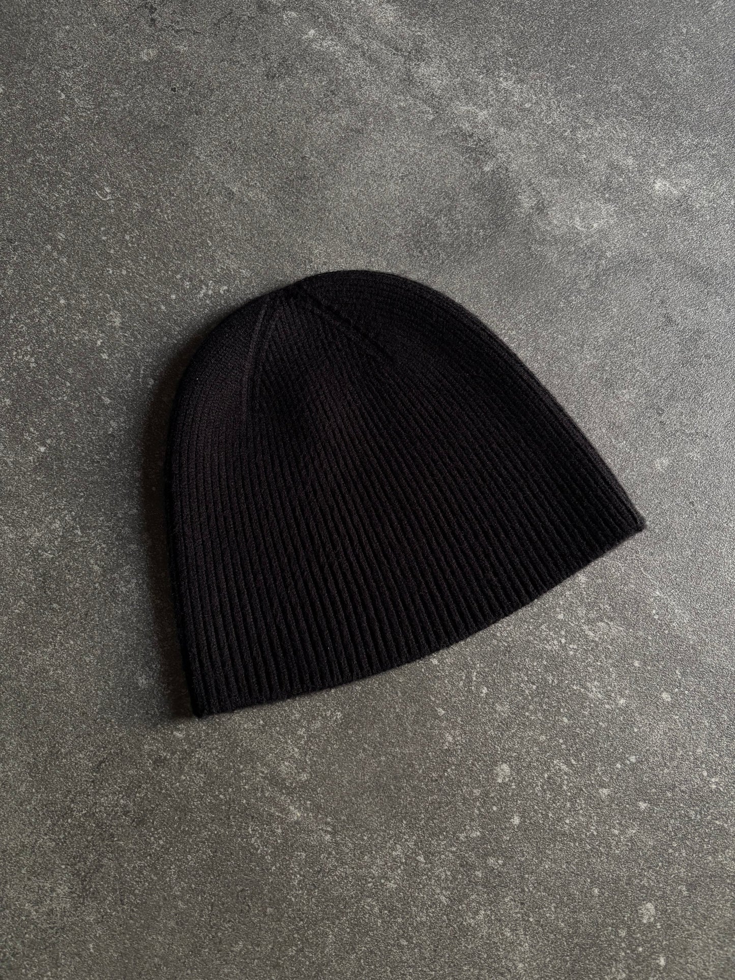 Æ BEANIE BLACK